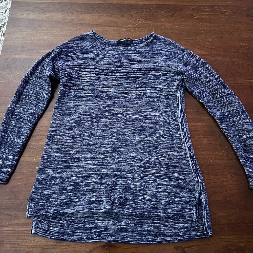 Ellen Tracy Navy Knit Sweater